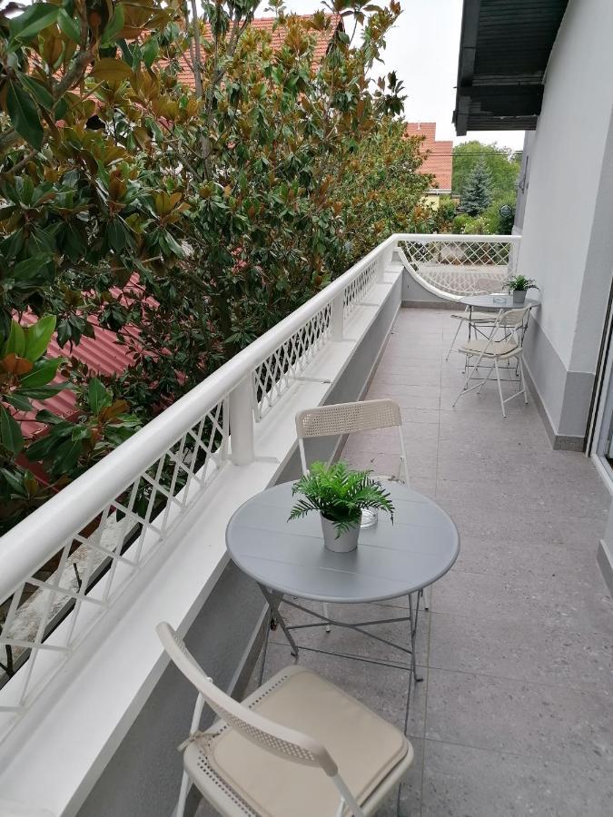 Hotel Garny Pleso Velika Gorica Bagian luar foto